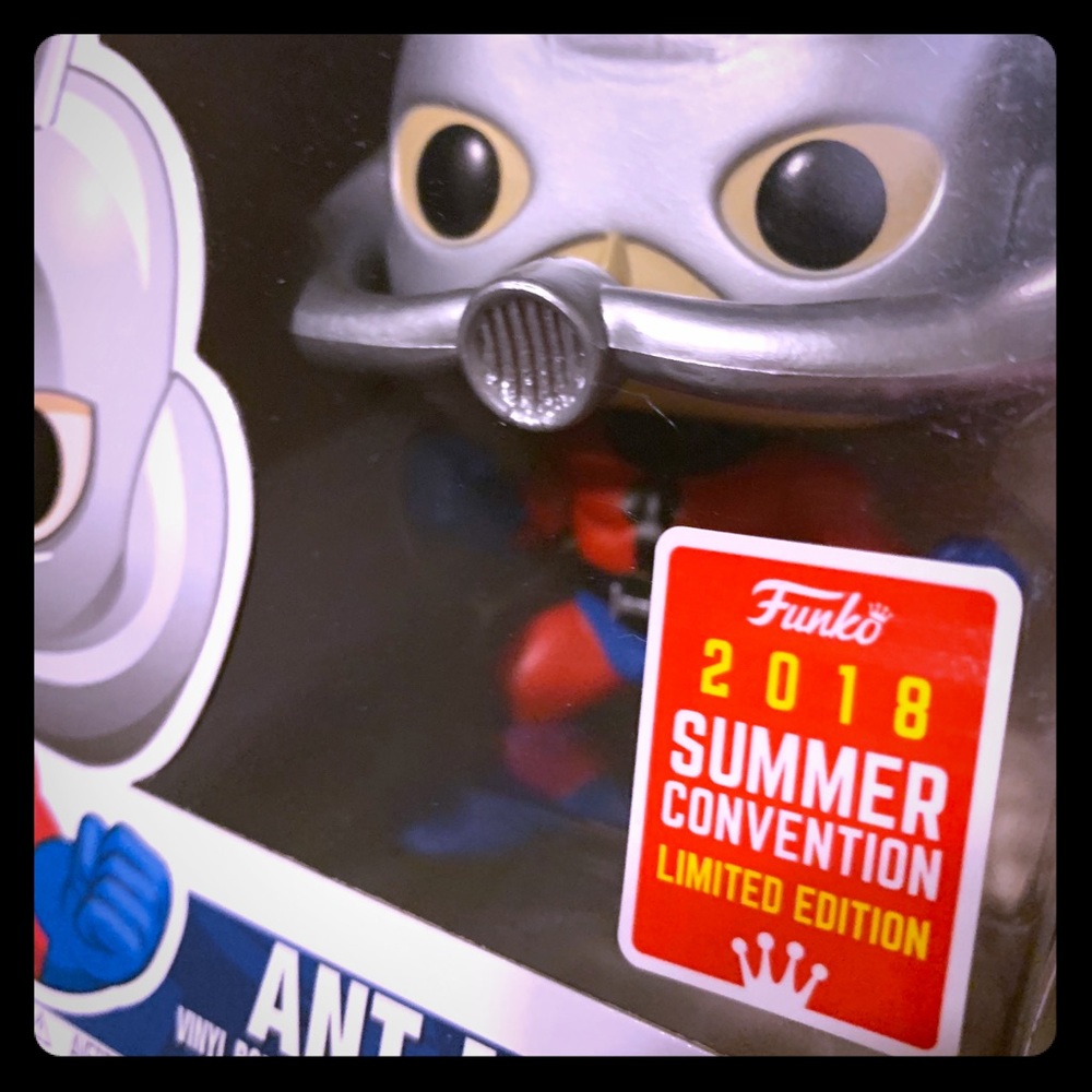 Funko Pop Ant-Man 2018 SDCC Exclusive